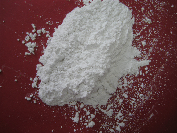 農(nóng)機(jī)槳葉噴砂研磨用白色熔融氧化鋁